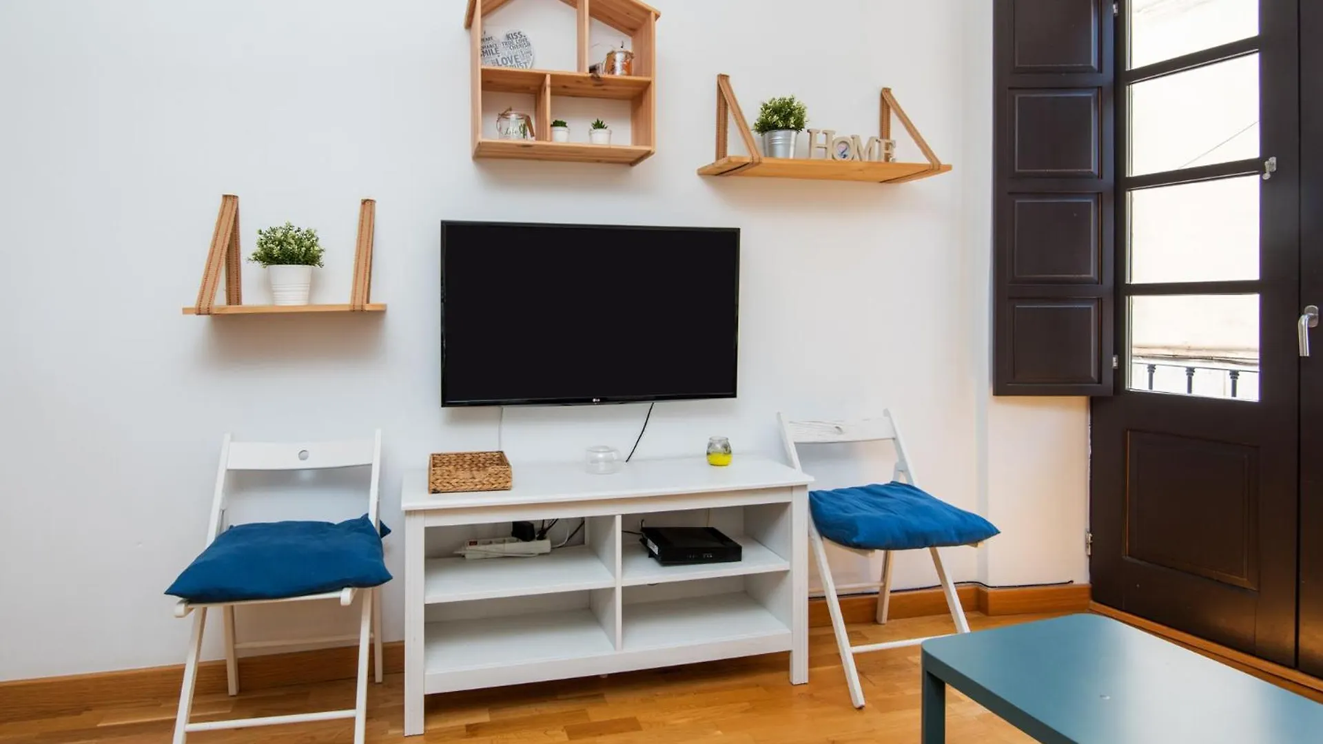 Appartamento El Balcon Del Pintor, The Best Option In The Historic Center Of Málaga